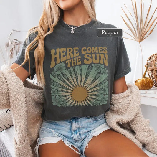 Comfort colors Retro 70s Sunshine Graphic Tee - Vintage Style Floral Boho Hippie Sun T-Shirt, Women’s Positive Vibes TShirt - View 4