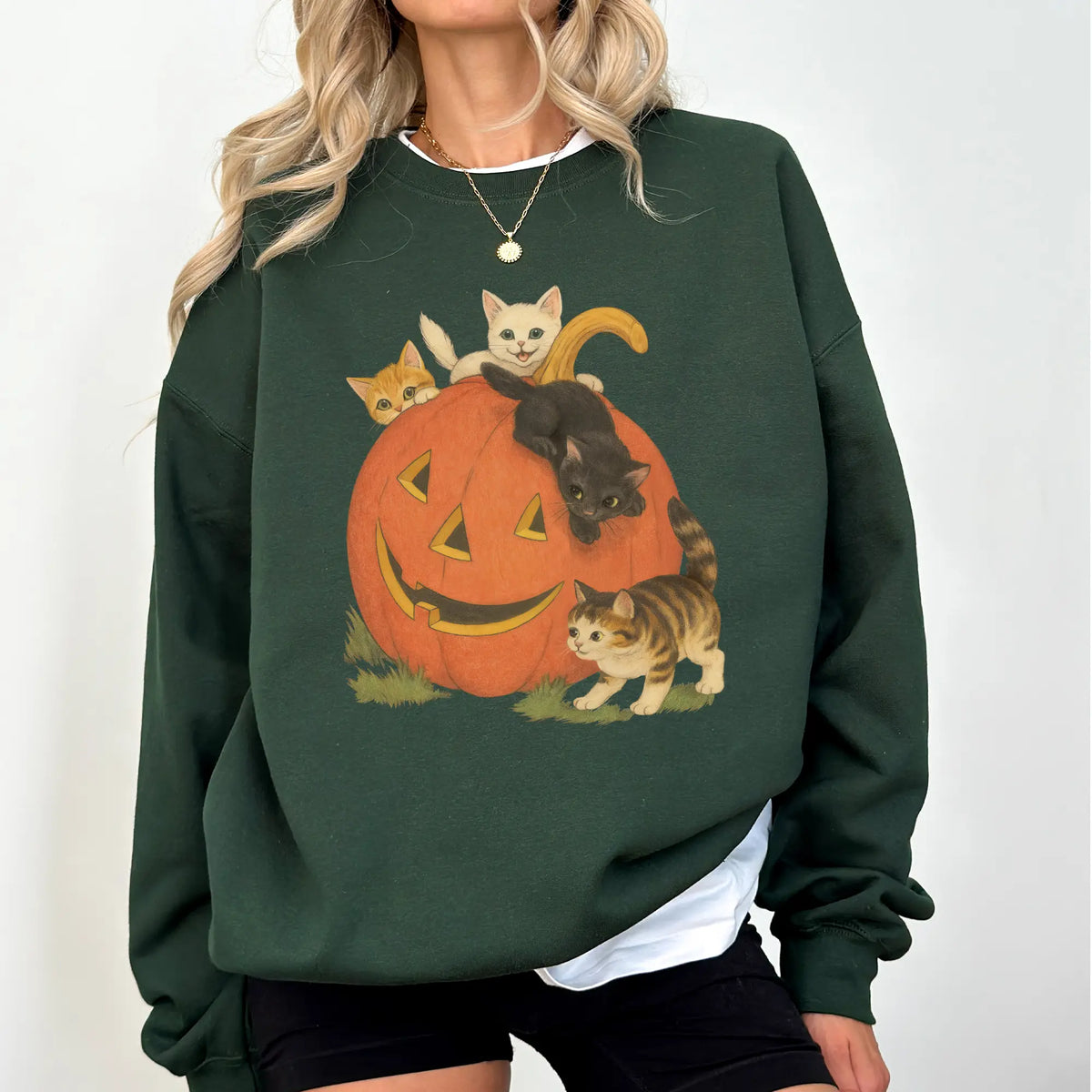 ChicCotton Vintage 90s Halloween Cat Crewneck Sweatshirt, Retro Cute Cats and Jack-o’-Lantern Graphic, Fall Spooky Season Pullover - View 8