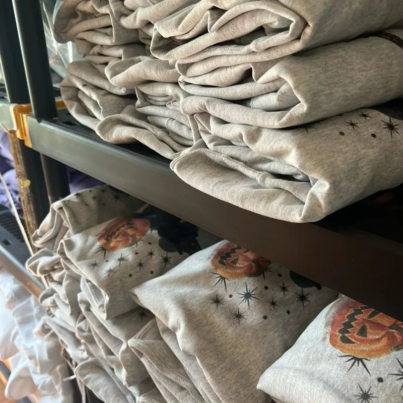 Spooky Cat Crewneck - VINTAGE WASH Halloween Spooky Season Ash Gray Sweatshirt - Black Cat and Pumpkin Crewneck - View 5